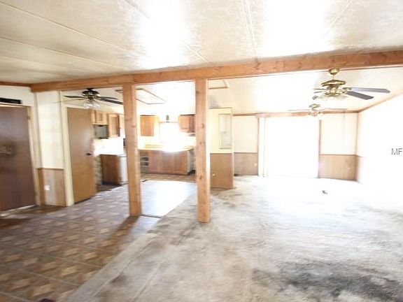4th image of 12220 Spottswood Dr