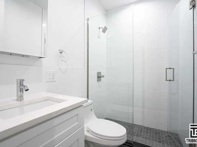 1393 Flatbush Ave #3C — Photo 8