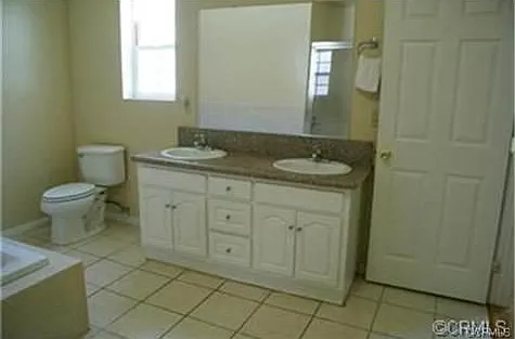826 Lafayette St — Photo 10