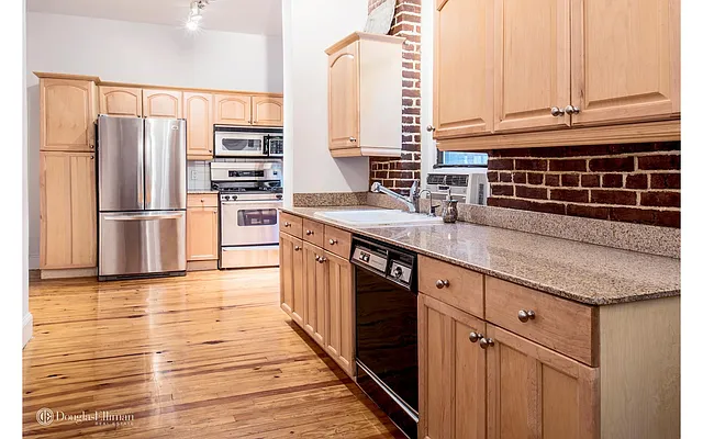 Sold by Douglas Elliman | media 17