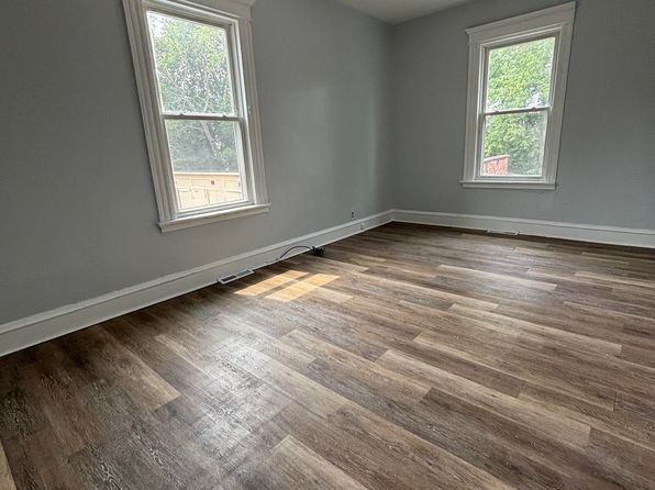 34 Southview Street # FL 1ST