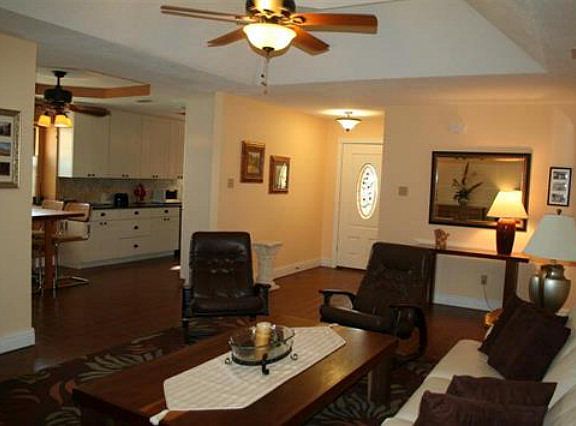 2nd image of 213 River Park Dr
