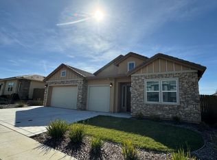 5541 Grevillea St, Fair Oaks, CA 95628