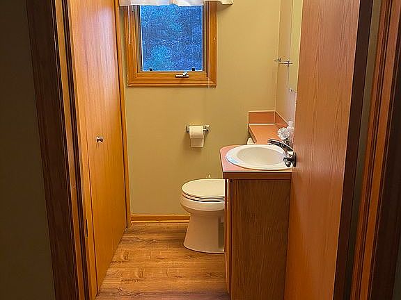 5th image of 3417 Woodvalley Dr