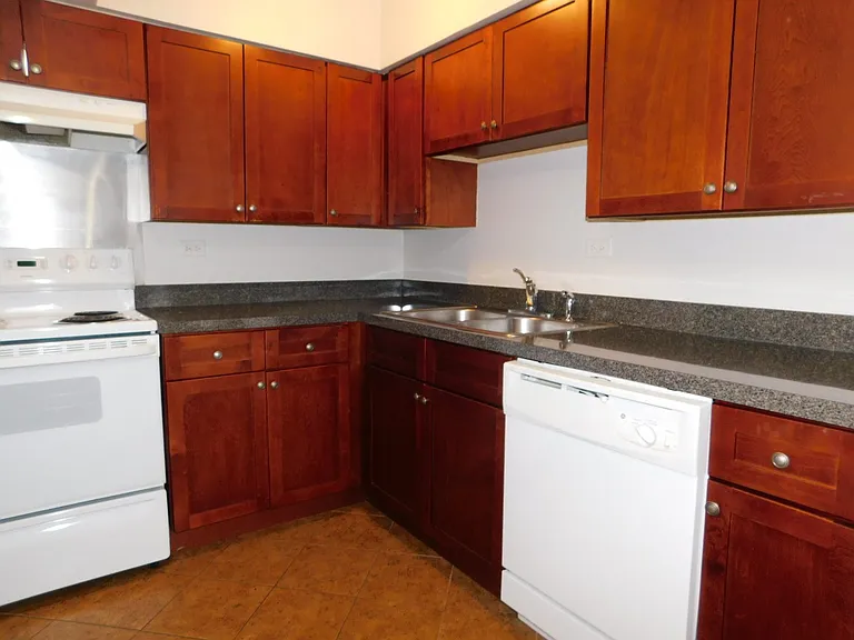 2610 Central Street — Photo 19