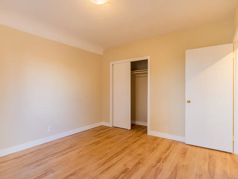 11615 113th Ave NW — Photo 31