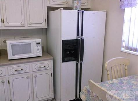 2nd image of 2132 NE 1st Way APT 104