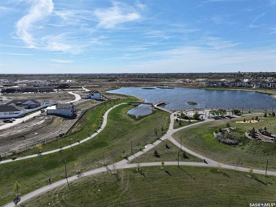 2nd image of 710 Brighton BOULEVARD