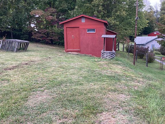 5th image of 601 Peach Orchard Dr