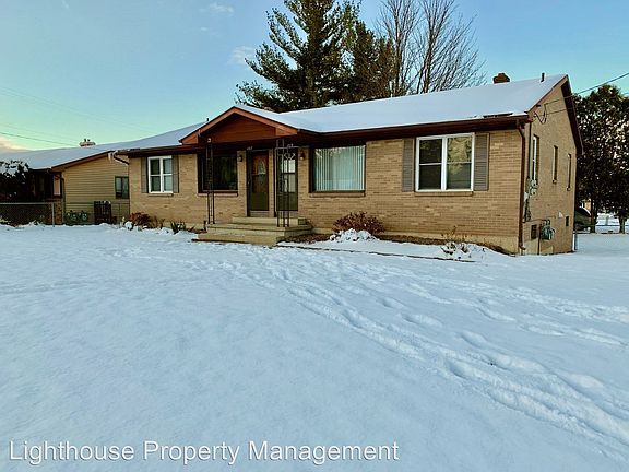 2nd image of 1319 52nd St SE