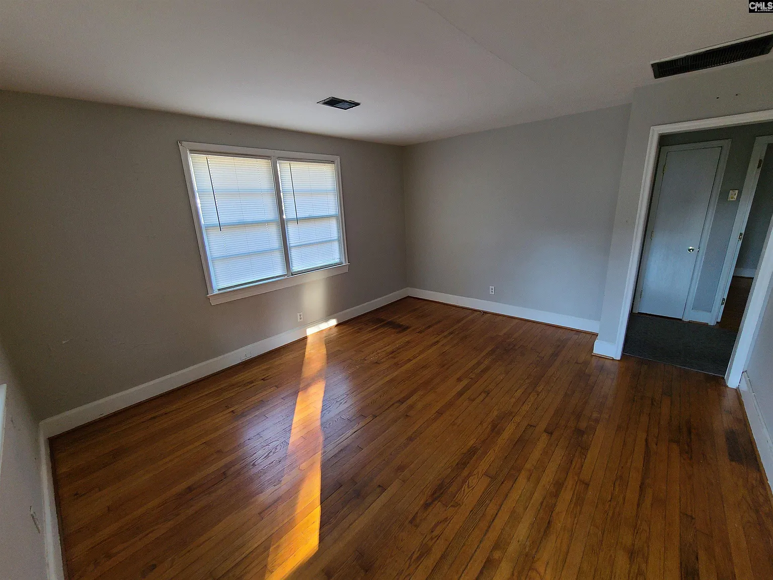 2 bed, 750 sqft, $1,000 — Photo 3