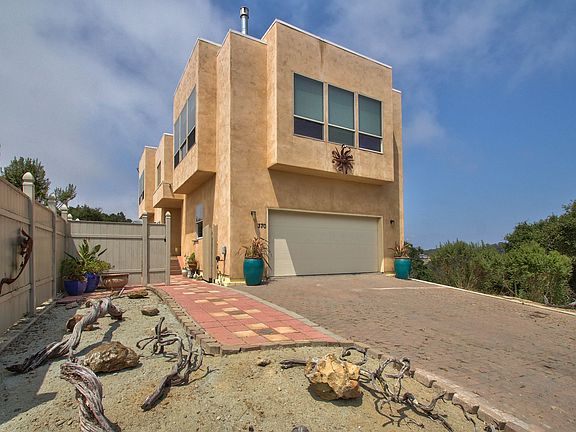 2 Car Attached Garage