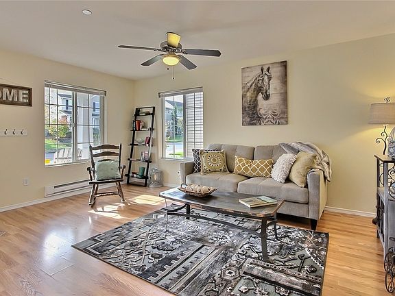 2nd image of 3072 Hoffman Hill Blvd