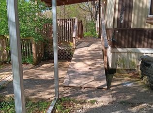 849 Briny Ln, Fenton, MO 63026