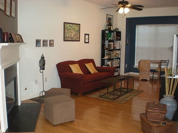3rd image of 3220 Hidden Cove Cir