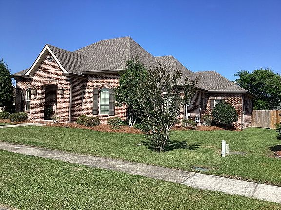 3rd image of 242 Jaden Ln