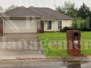 2140 Rosemary Dr, Conway, AR 72034