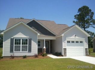 327 Tamarack Dr, Ayden, NC 28513