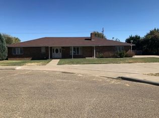 406 Douglas St, Hereford, TX 79045