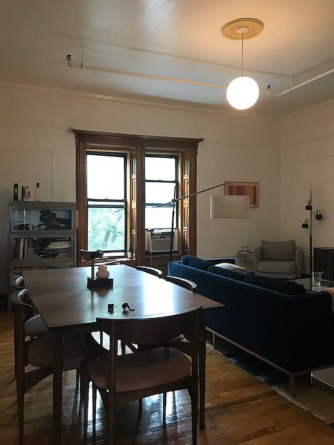 1st image of 117 Bainbridge St #33