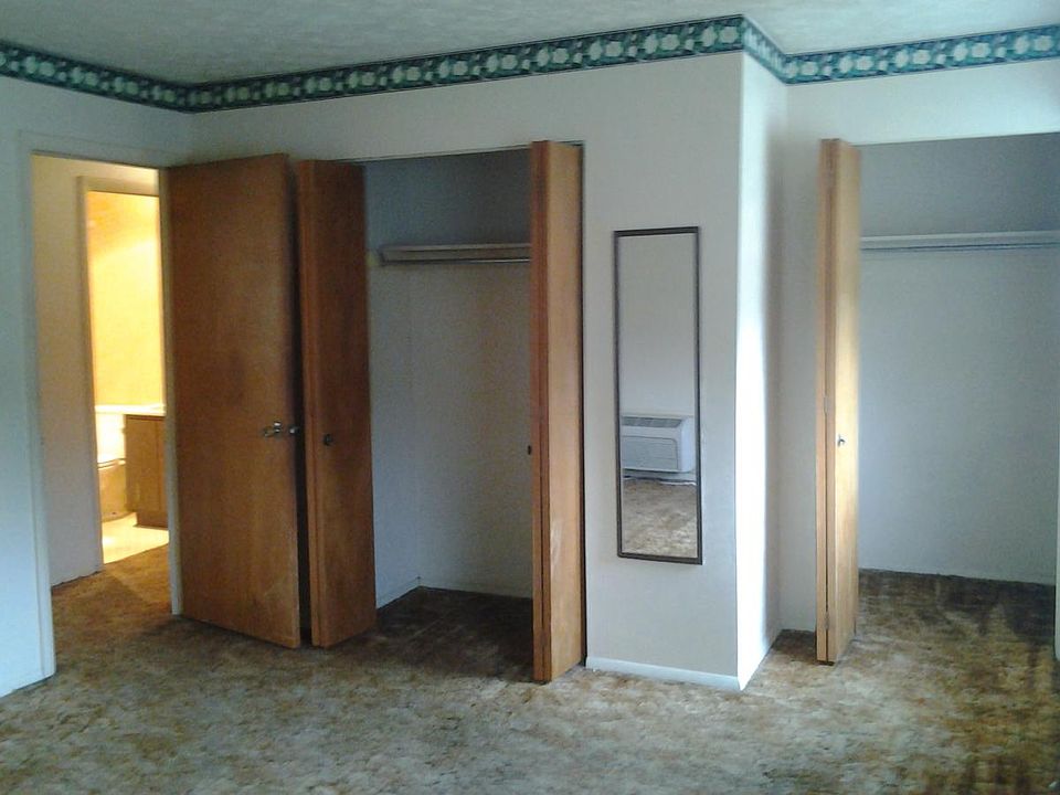 2nd image of 1794 Westwood Ave