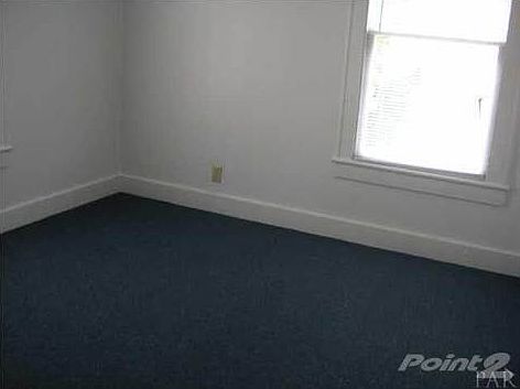 4th image of 3916 W Gadsden St