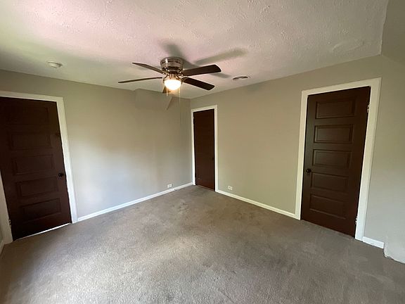 5th image of 2905 Delmar Ave