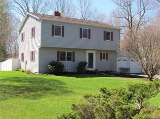 157 Town Hill Rd, Warren, CT 06754