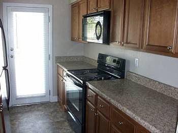 3rd image of 1537 Eden Isle Blvd NE APT 374