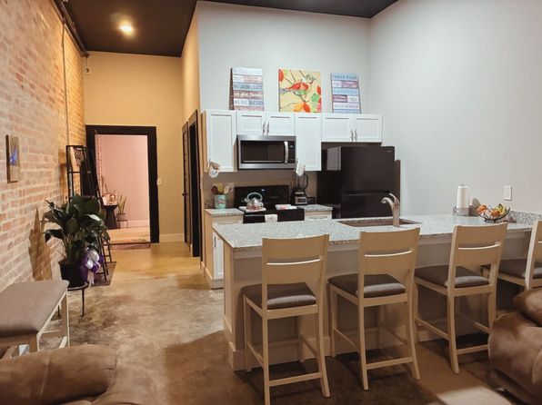 202 S Main St #105