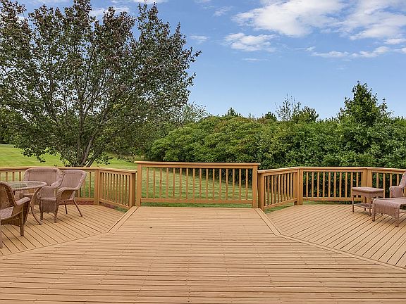 5th image of 12599 Belton Ct