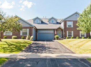 3030 Towne House Dr NE, Cedar Rapids, IA 52402