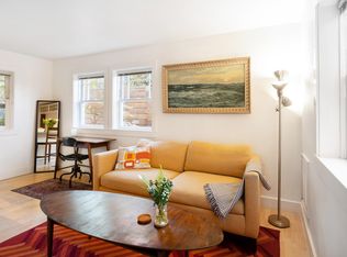 (Undisclosed Address), Oakland, CA 94608