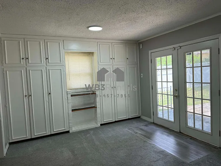 4210 Robertson Blvd — Photo 12