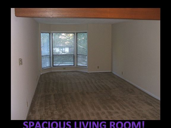 5th image of 2877 E Broad St APT C11