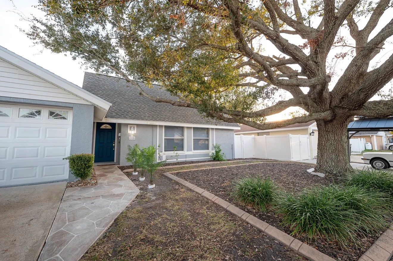 4 bed, 1552 sqft, $4,800 — Photo 2
