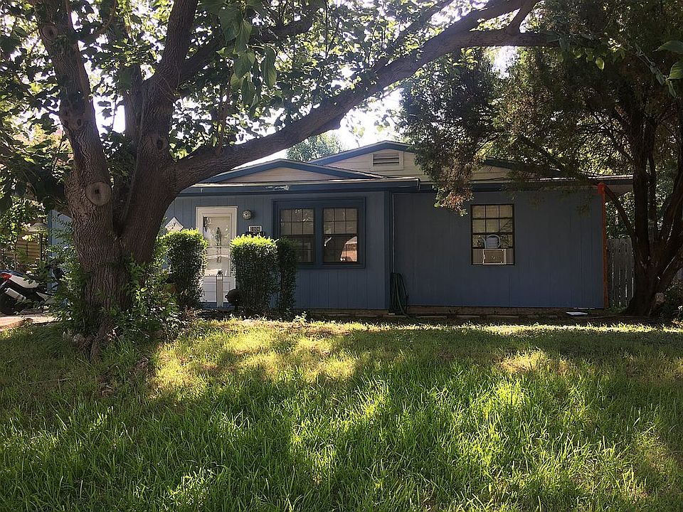 1st image of 2804 Ash Park Dr