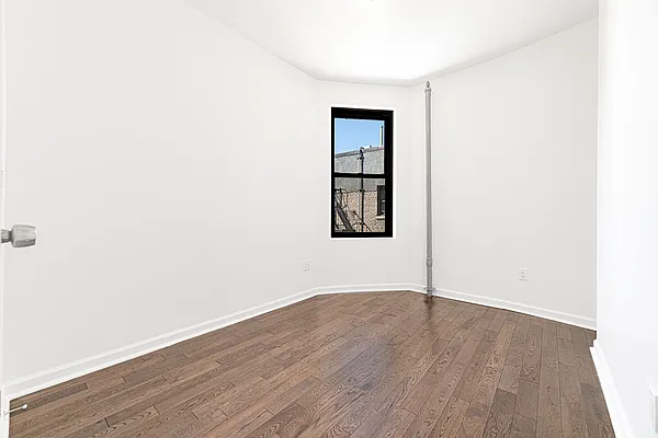 Rented by REAL New York | media 15