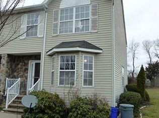 9 Victoria Dr #509, Somerset, NJ 08873