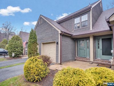44 Manchester Lane, West Milford, NJ, 07480