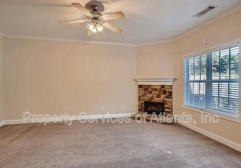 143 Linton Dr — Photo 5