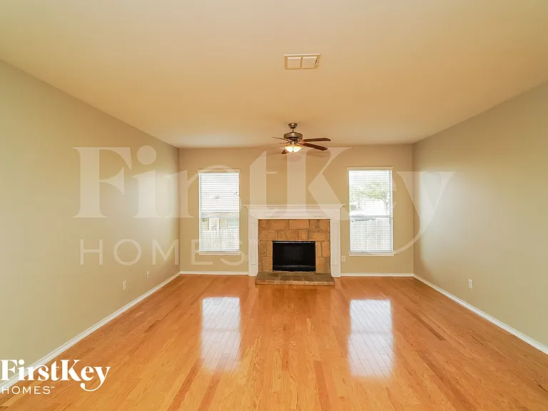24014 Buckthorn Pass — Photo 3