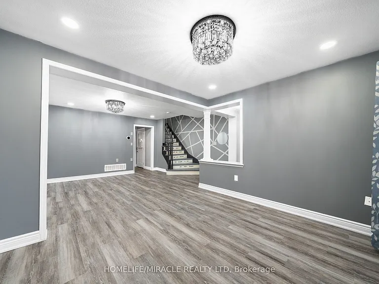 151 Baldwin Dr #UPPER — Photo 7