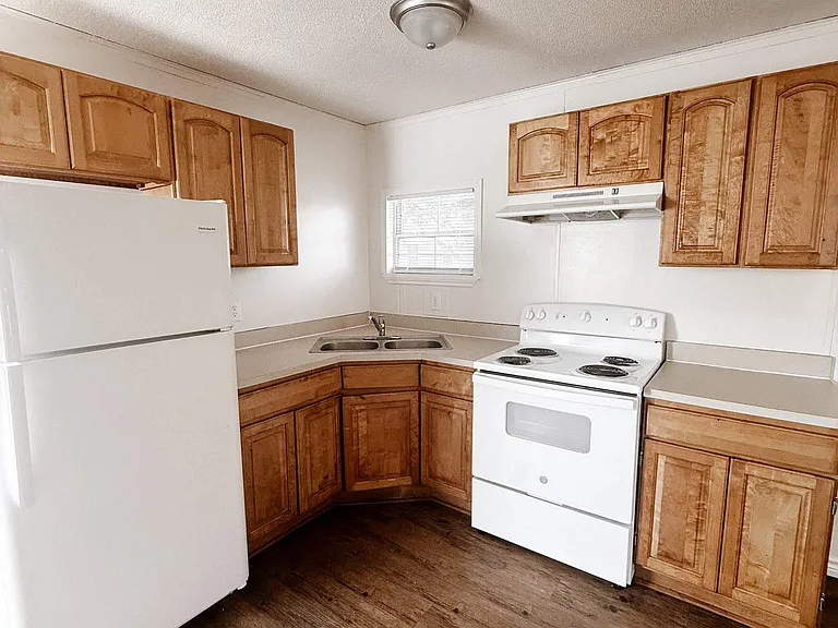 2211 Ashberry Ave #2 — Photo 10