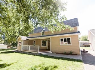 3325 Donald Ave, Eagan, MN 55121