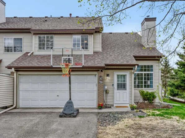 790 County Road F W #66, Shoreview, MN 55126