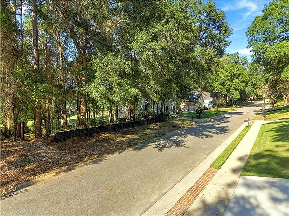 2nd image of 116 McIntosh Bluff Rd #184