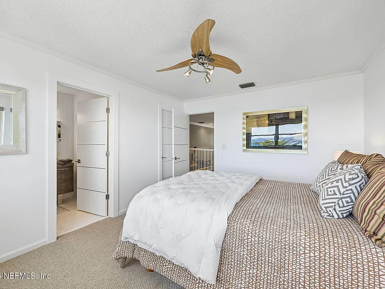 14030 Mandarin Oaks Ln — Photo 43