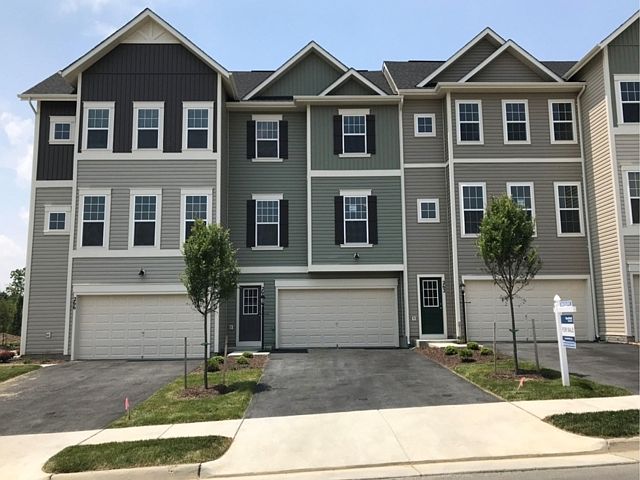 1st image of 264 Northumberland Dr