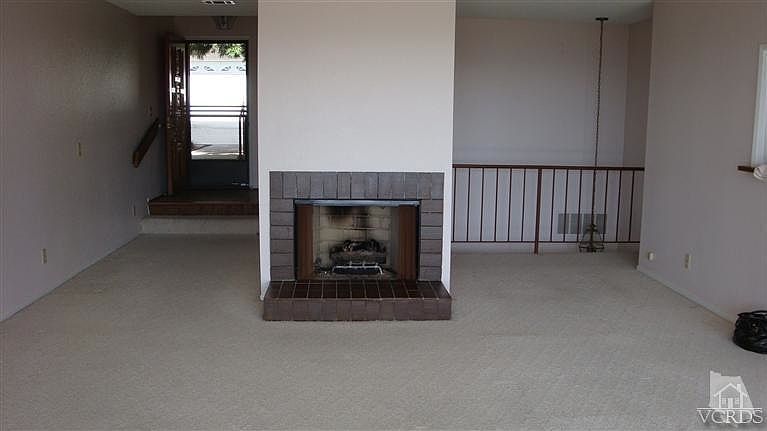 1st image of 878 Windingway Dr